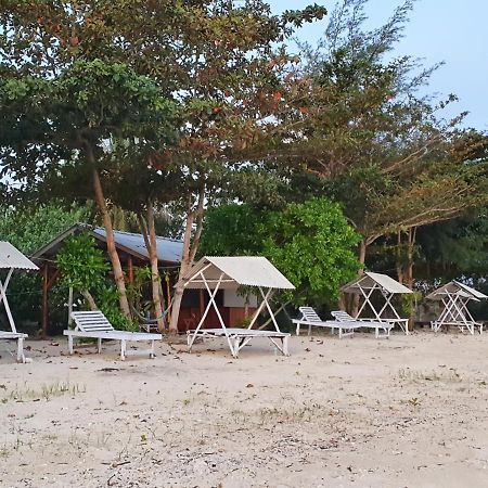 Berakit Bay Resort Екстер'єр фото