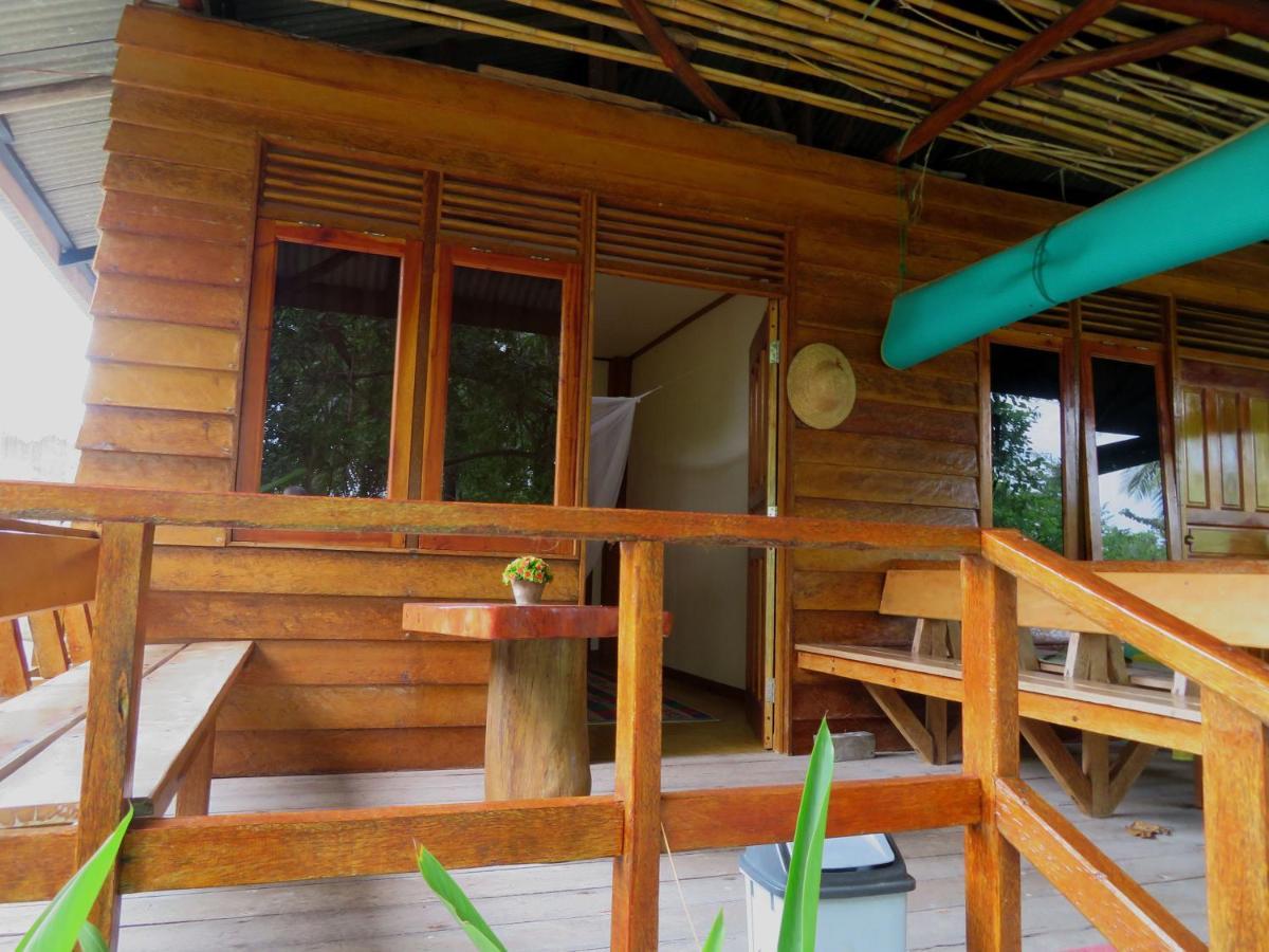 Berakit Bay Resort Екстер'єр фото