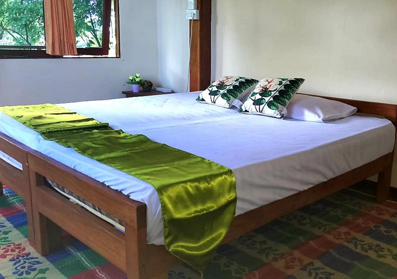 Berakit Bay Resort Екстер'єр фото